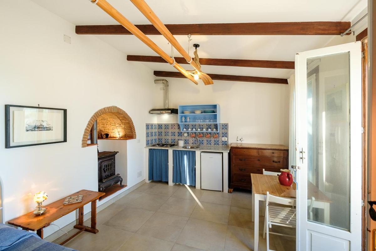 Aparthotel La Rosa Dei Venti Procida Exteriér fotografie