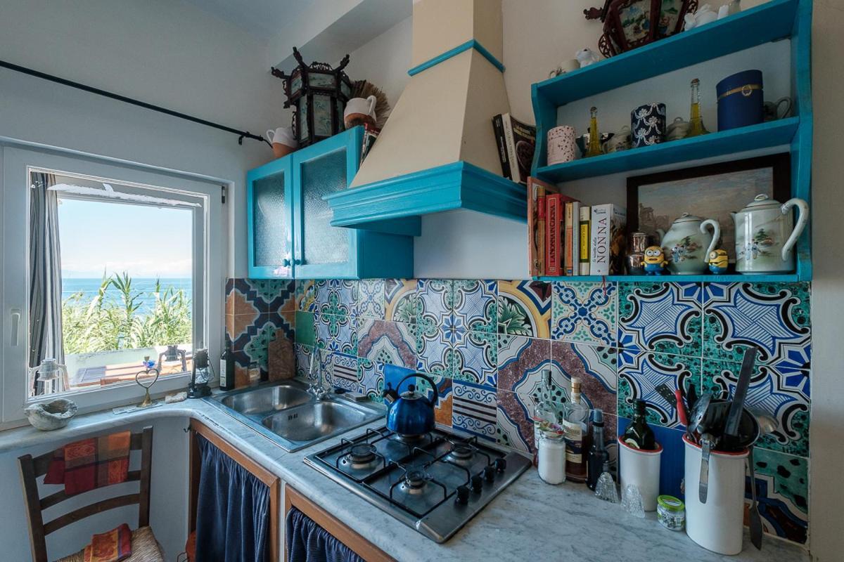 Aparthotel La Rosa Dei Venti Procida Exteriér fotografie